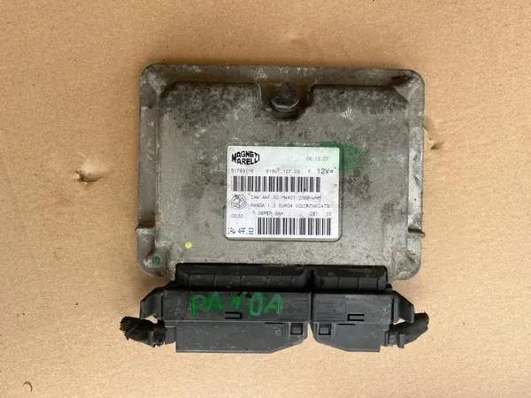 Unidad de Control Motor Fiat Panda 1.2 OEM 51793116 - Usado image 2