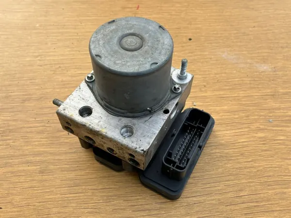 Pompe ABS OEM 52065547 pour Ducato Boxer Jumper image 2