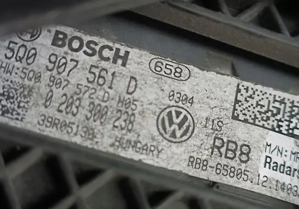 Radar Distronic Volkswagen 5Q0907561D image 3