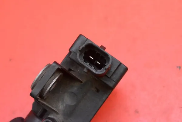Soupape à vide OEM 55599331 pour Opel Corsa E 1.3 CDTI image 8