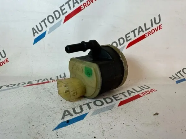 BMW Bränslefiltervärmare OEM 13325872521 - Begagnad image 3