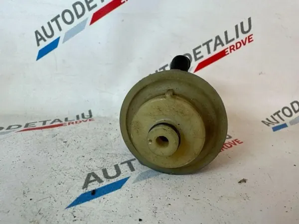 BMW Bränslefiltervärmare OEM 13325872521 - Begagnad image 6