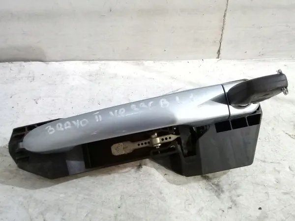 Fiat Bravo II vordere linke Außentürgriff + Schlüssel VR284 image 2