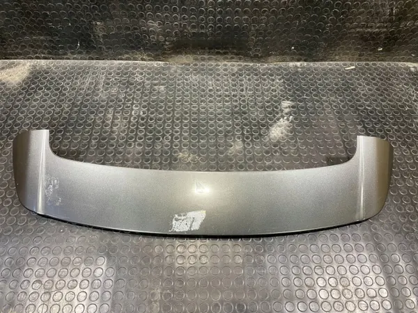 Spoiler Toyota RAV4 OEM 76085-42130 Usado image 2