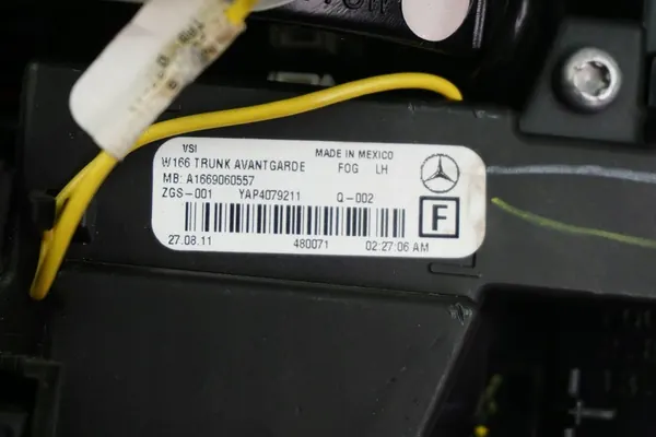 Luz Trasera Izquierda Mercedes ML W166 A1669060557 image 5