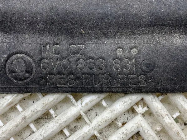 Motorhuvudisolering SKODA FABIA III Hatchback 6V0863831 image 3