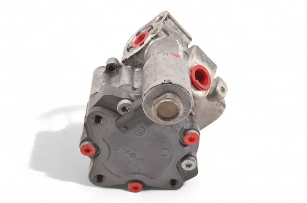 Servostyrningspump Mercedes W204 W212 2.2 A0064661501 image 4