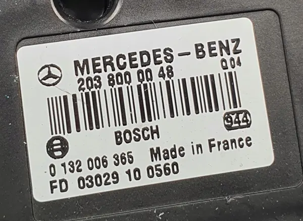 Bomba de cierre central OEM A2038000048 para Mercedes image 4
