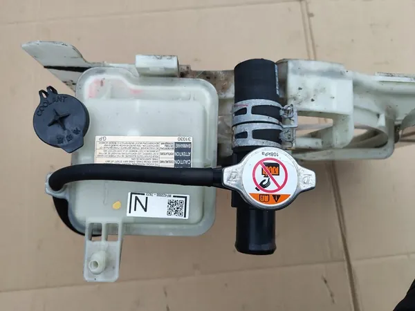 Kylarrubrik TOYOTA YARIS III P13 2012 - 2017 image 2