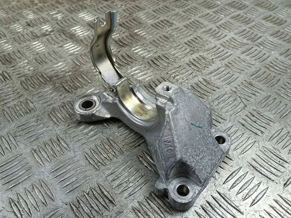 Support de roulement pour Nissan X-Trail T33 OEM FOB53522 image 4