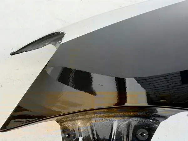 Parafango anteriore sinistro VW Jetta 5C LC9X 5C6821105A image 2