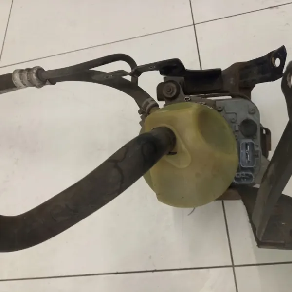 Pompe de direction assistée électrique Volvo S40 II OEM 1040085012094H image 7
