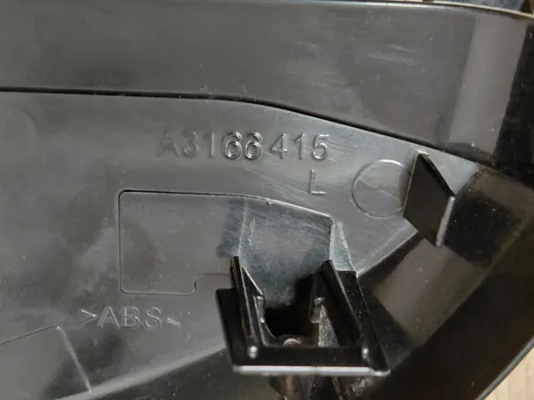 Mercedes E W212 W217 W221 Onderste Spiegelkap Links OE image 5