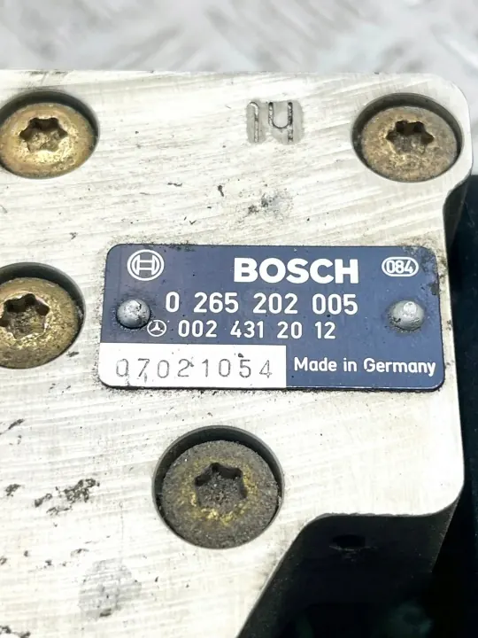 Pompe ABS OEM A0024312012 pour Mercedes-Benz SL R129 image 7