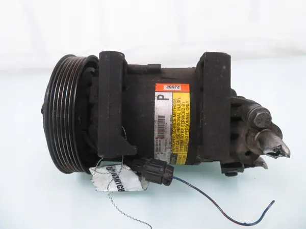 Compressor A/C OEM 926009F510 para Nissan Almera II image 5