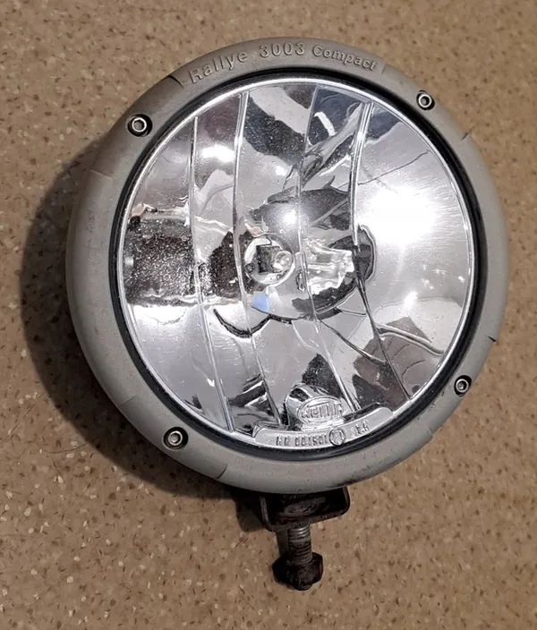 Farol Hella Rallye 3003 Compact 1F3 image 3