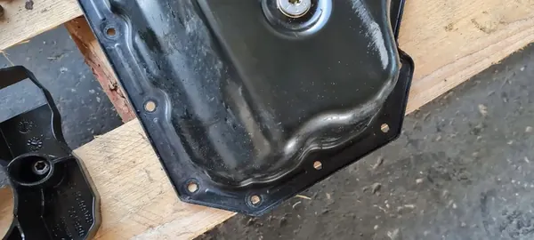 A6 C7 4G Oljetank 3.0 TFSI CRE 06E103600H image 5