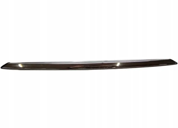 OEM LIST-DOL-KLY-Q70-LT Garniture Chrome Bas de Coffre image 2