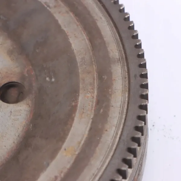 Audi A6 C6 2.0 TDI Kaksimassavauhtipyörä LUK 240mm Manuaali OEM image 5