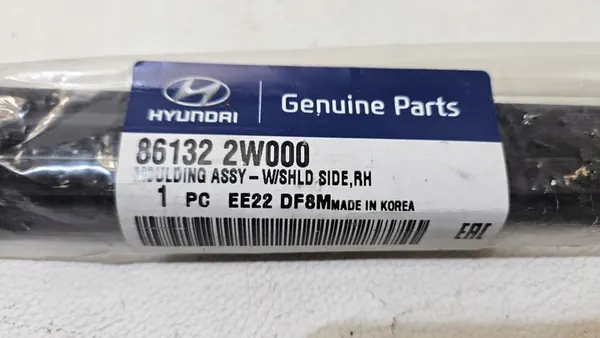 Framruta tätning list Hyundai Santa Fe III 86132-2W000 image 3