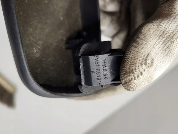 Ford C-MAX II silmälasikotelo OEM 3M51R51919 musta image 3
