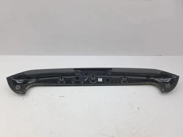 Kia Stonic 2022 takaluukun spoileri OEM 87210H8400 image 4