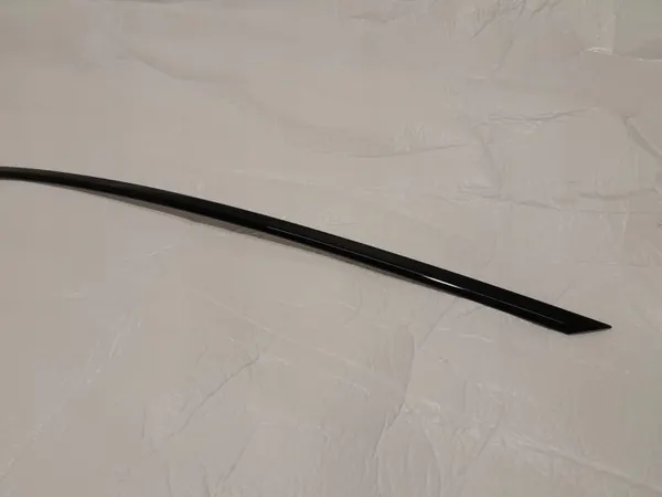 Audi A6 C8 Övre Dörrlist Höger Fram OEM 4K0837644A image 3