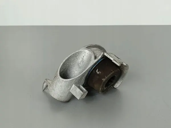 Uitlaatsteun Jeep Grand Cherokee WL 2022 68440480AA image 3