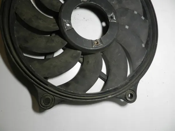 Pale de ventilateur OEM 3B0121209A pour VW Passat B5 W8 4.0 image 5