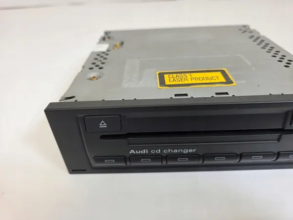 Changer CD Audi A4 B6 B7 OEM Zmieniarkacd8999 image 3