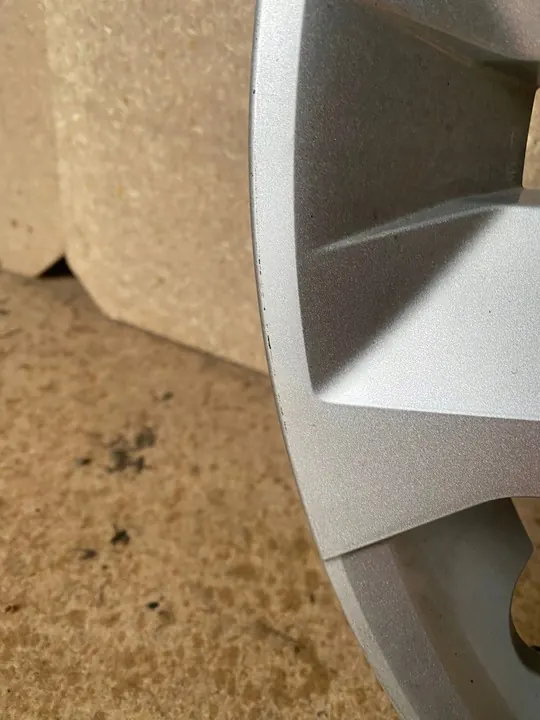 RENAULT CAPTUR II 19- HJULKAPPE 17 TUM 403152278R image 3