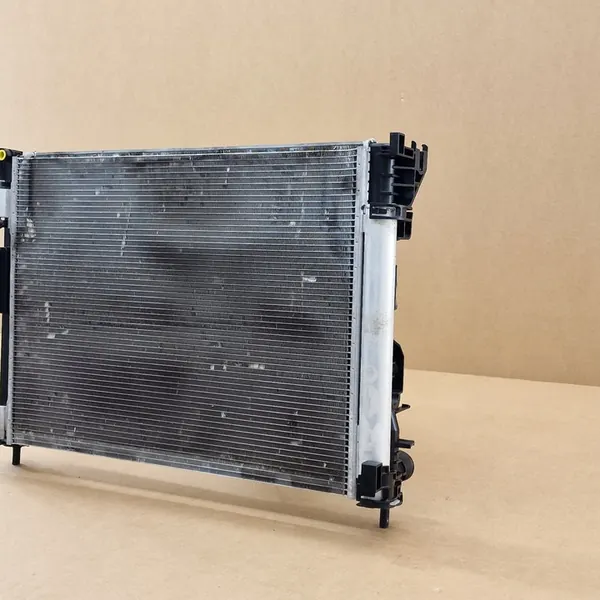 Radiador completo Renault Clio V 1.6 E-TECH 2020- image 2