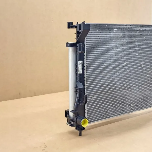 Radiador completo Renault Clio V 1.6 E-TECH 2020- image 6