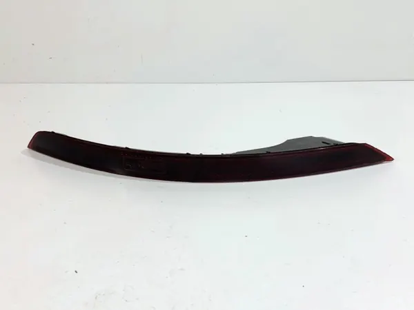 Réflecteur pare-chocs arrière droit OEM 4M8945702 Audi Q8 image 2