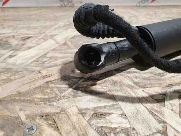 Atuador de porta-malas esquerdo BMW 3 GRAN TURISMO (F34) OEM image 5