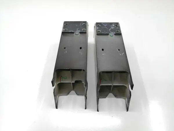 Kolari-alue pituussalko TESLA 3 17-21 L+R etu image 4