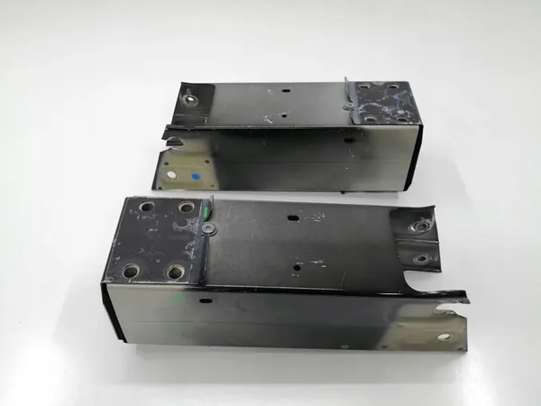 Kolari-alue pituussalko TESLA 3 17-21 L+R etu image 5