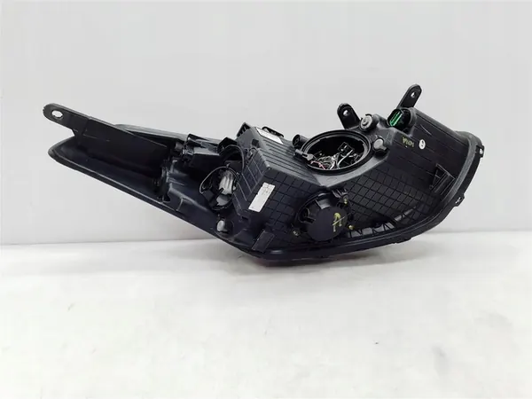 HYUNDAI i30 II 12-17 Faro Izquierdo + Iluminación image 9