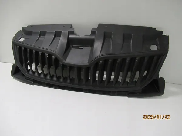 Grille for SKODA FABIA 3 2014- Used image 3