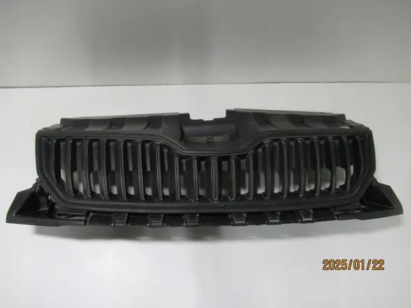 Grille for SKODA FABIA 3 2014- Used image 4