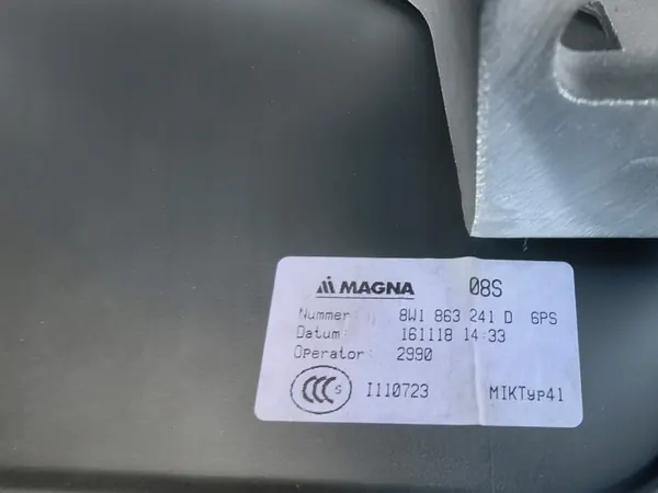 Middenconsole armsteun OEM 8W1863241D voor Audi A4 B9 image 4