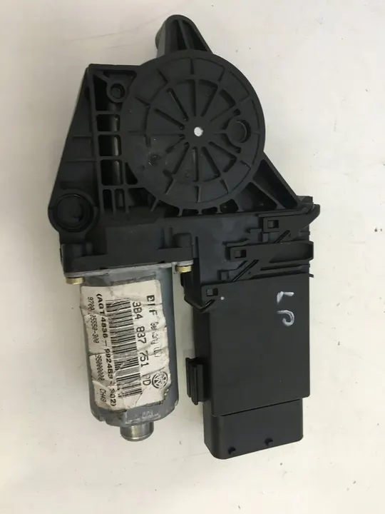 Motor de janela dianteira esquerda Passat B5 3B4837751PD image 10