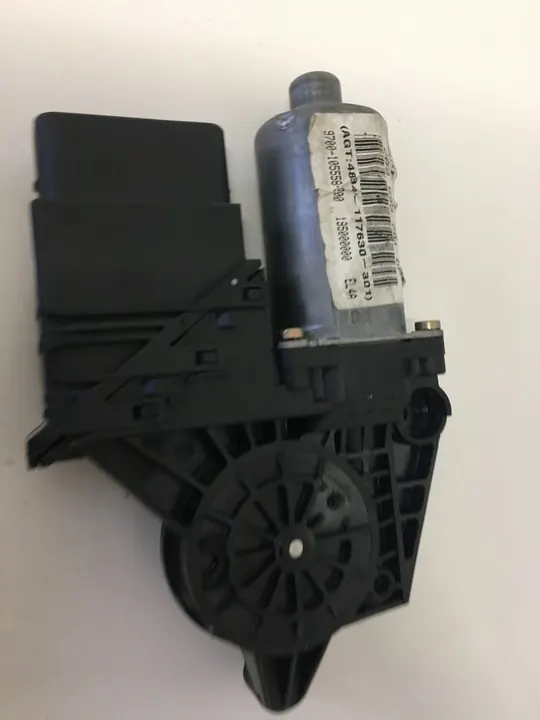 Motor de janela dianteira esquerda Passat B5 3B4837751PD image 3