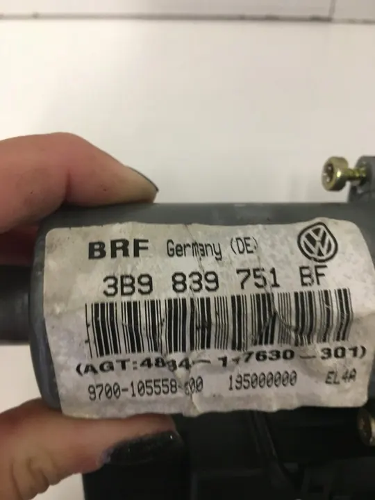 Motor de janela dianteira esquerda Passat B5 3B4837751PD image 4