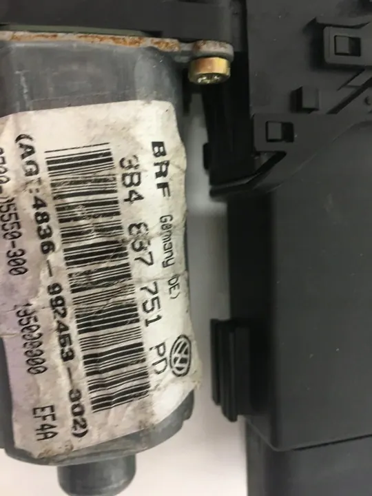 Motor de janela dianteira esquerda Passat B5 3B4837751PD image 8