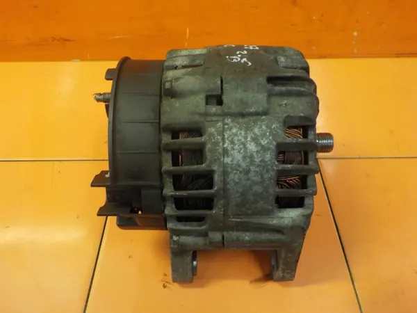 RENAULT SCENIC III 2.0 16V CVT Vaihtovirtageneraattori 231000543R image 3