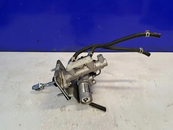 Remcilinder OEM 330006244049 voor Lexus RX 3.5L image 3