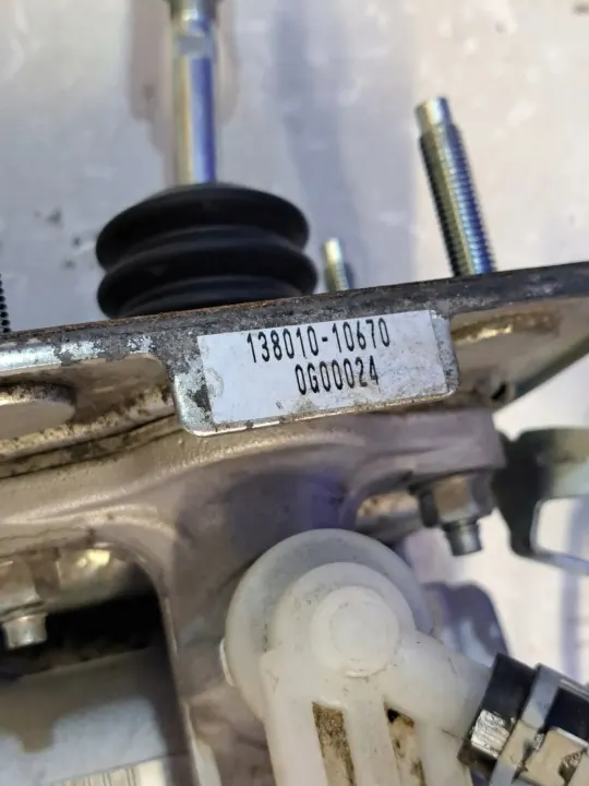 Remcilinder OEM 330006244049 voor Lexus RX 3.5L image 9
