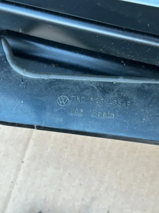Rail guide porte droite OEM 7N0 pour VW Sharan II image 3