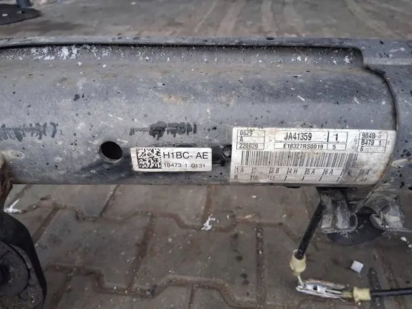 Ford Fiesta MK8 Hinterachse OEM JA41359 image 8